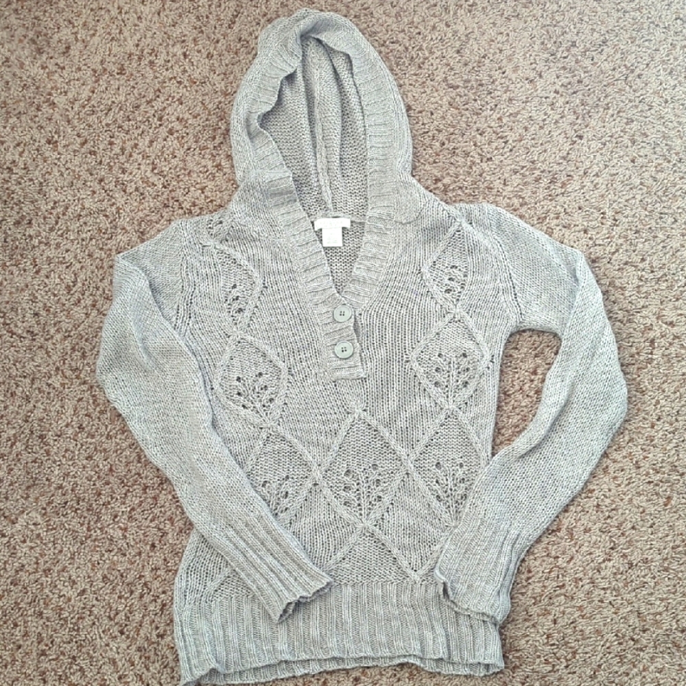 Arizona Jean Company Women's Light Gray V-Neck Sweater